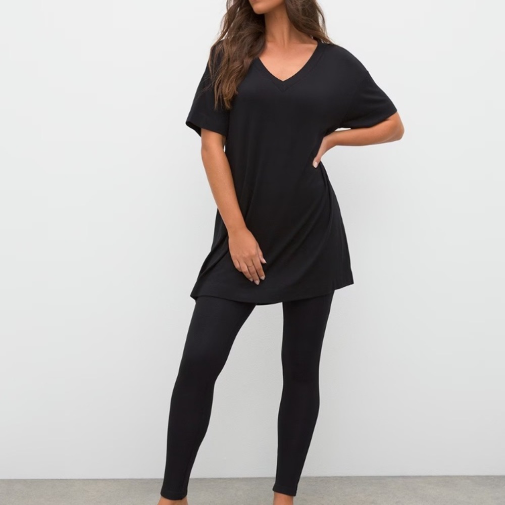 NWT SOMA COOL NIGHTS  + DAYS LEGGING SET (XS)